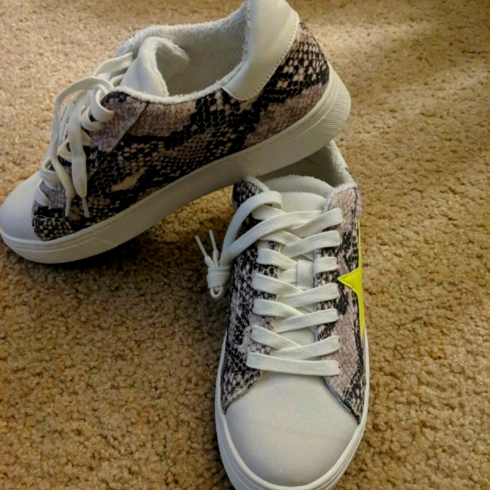 New Fashion Sneakers